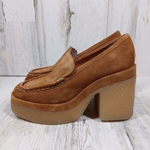 Marc Fisher Tan Platform Loafers Retro Design